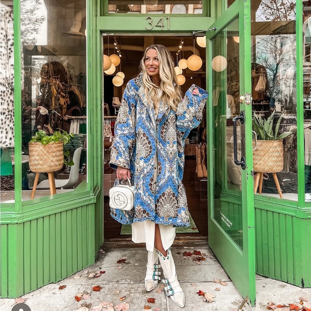 Azalea wang pavlova coat